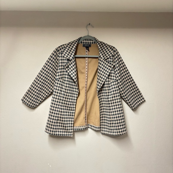 NYCC Jackets & Blazers - NYCC 1X Women's Stretch Houndstooth Blazer